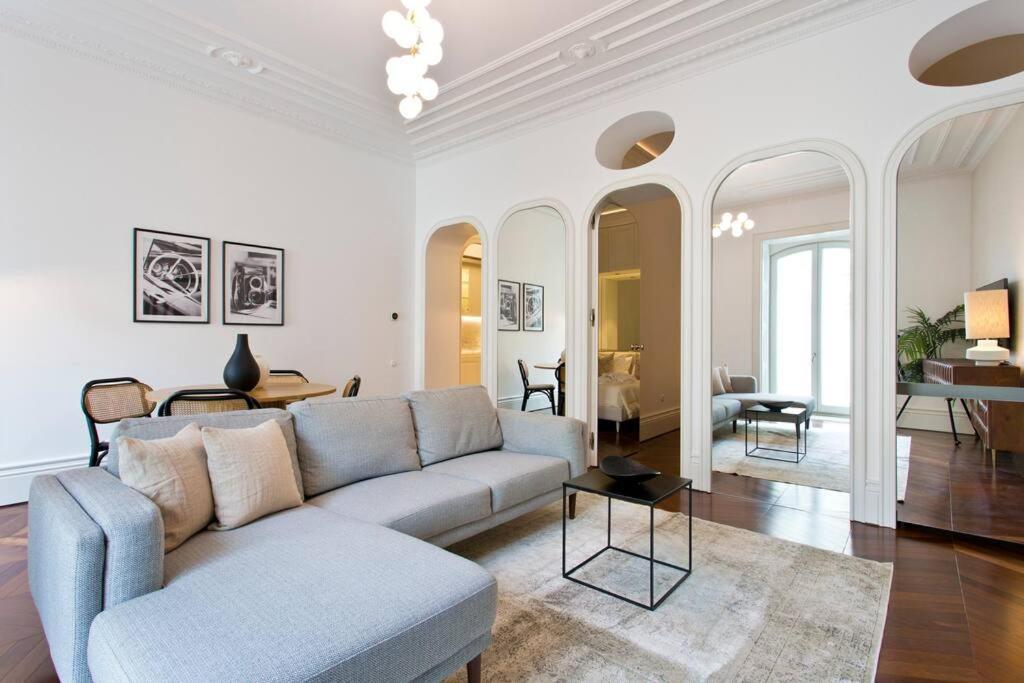 Boutique Rentals- The Clerigos W/ Patio Porto